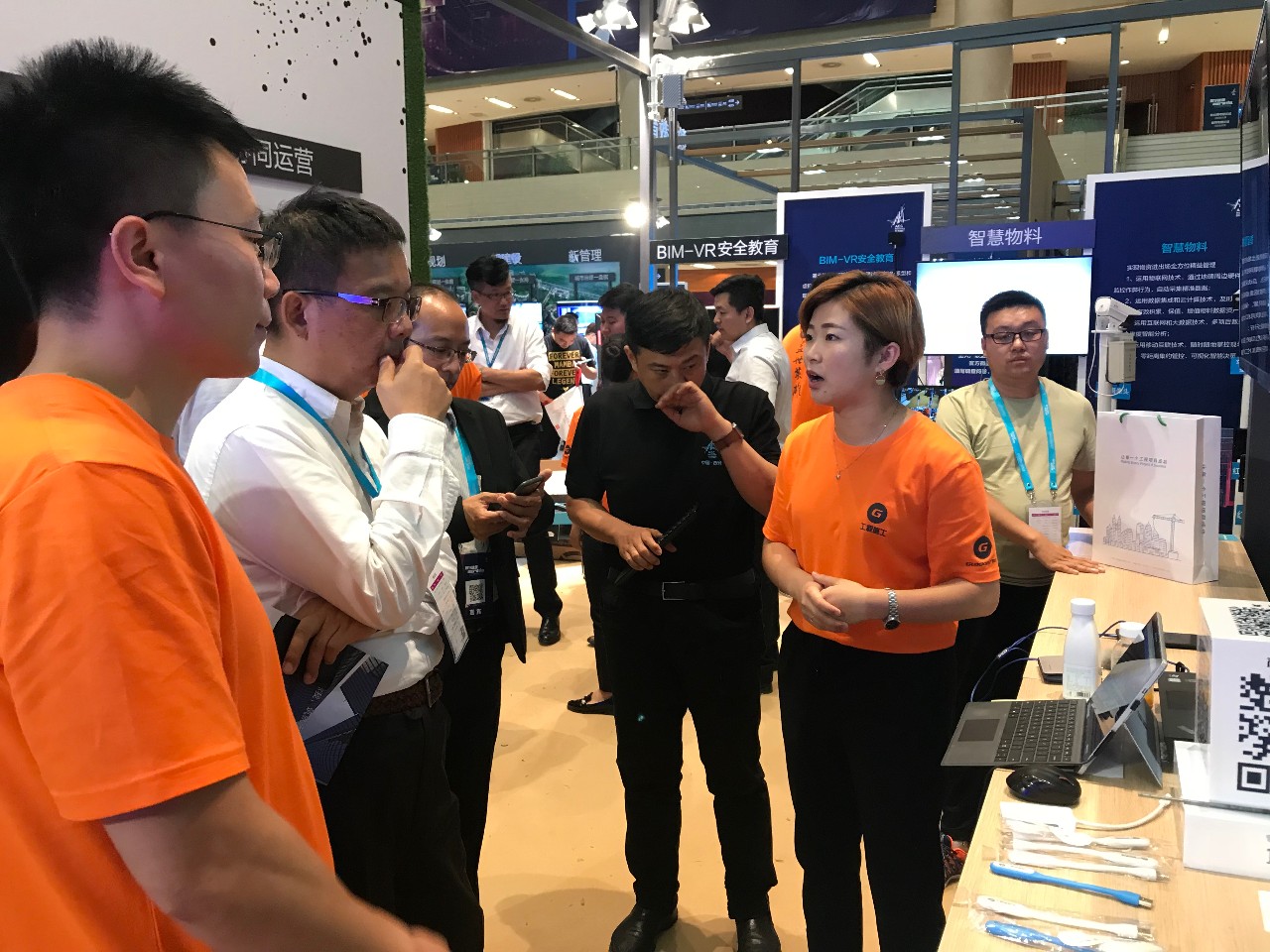 建筑盛事,8868体育官网登录入口携手微软、华为云推出混合云技术解决方案!-协筑